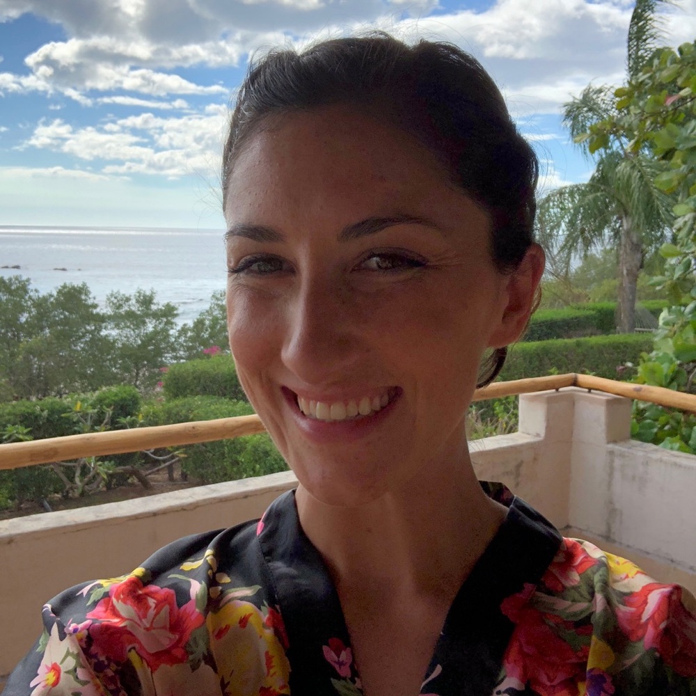 Meet your Posher, Julia